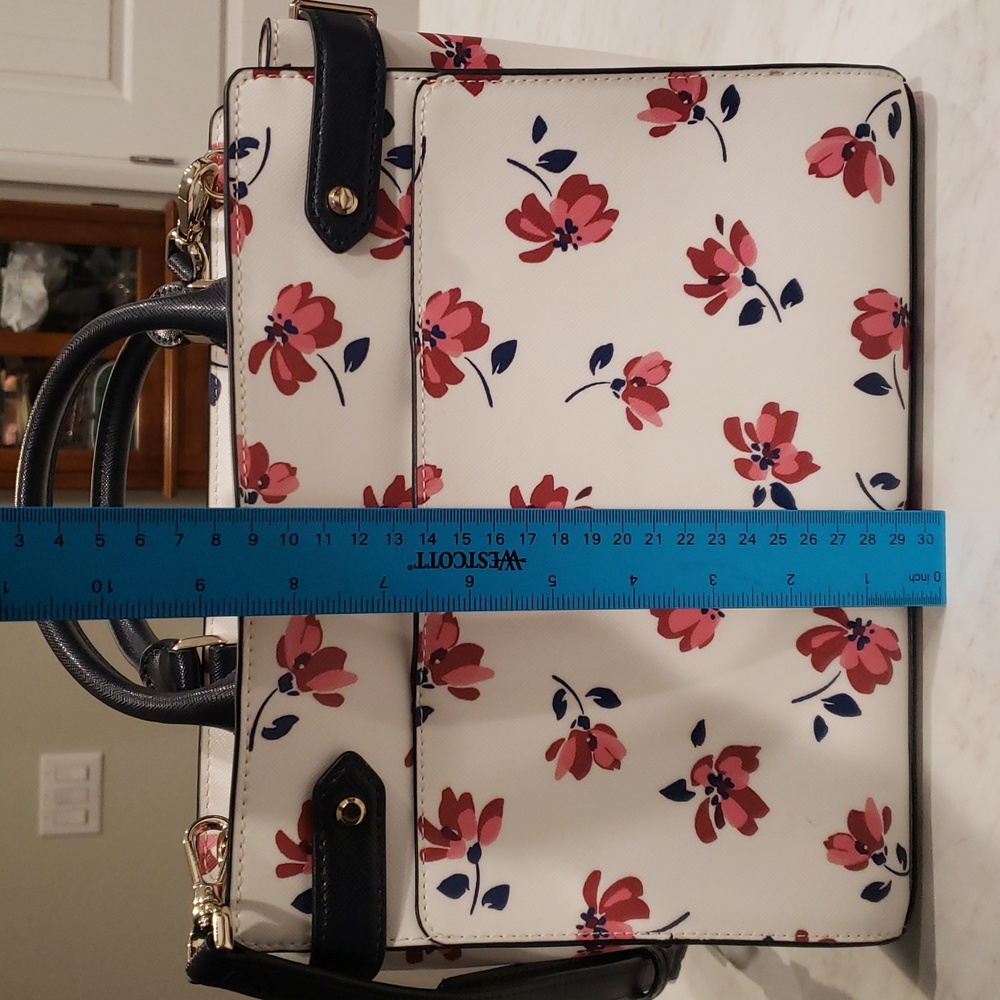 Kate Spade White/Navy/and Red Floral Satchel Size Medium - Picture 4 of 11